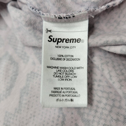 【中古品】【メンズ】 Supreme シュプリーム SNAKE PATTERN SMALL BOX LOGO SS TEE スモール ボックス ロゴ ショートスリーブ Tシャツ 半袖 トップス 149-250713-as-20-izu サイズ：M カラー：マルチカラー 万代Net店