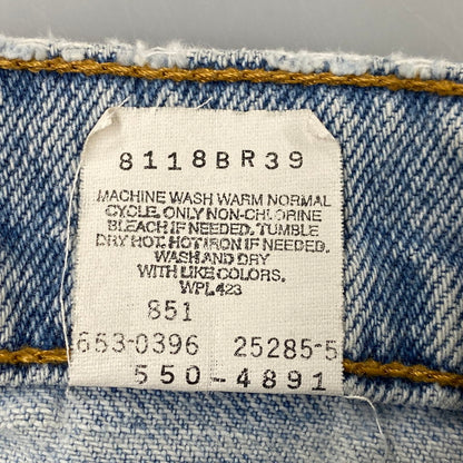 【中古品】【メンズ】 550 RELAXED FIT TAPERED LEG DENIM PANTS 550-4891 リラックスド フィット テーパード レッグ デニムパンツ 刻印653 USA製 ジーンズ ボトムス 157-250627-as-01-izu サイズ：30×34 カラー：ライトインディゴ 万代Net店