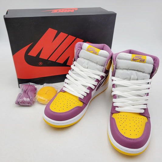 【中古美品】【メンズ】 NIKE ナイキ AIR JORDAN 1 RETRO HIGH OG 555088-706 エア ジョーダン 1 レトロ ハイ OG スニーカー シューズ 靴 160-250628-as-29-izu サイズ：27cm カラー：UNIVERSITY GOLD/LIGHT BORDEAUX 万代Net店