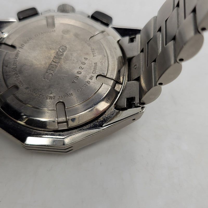 【中古品】【メンズ/レディース】 SEIKO セイコー 1/100SEC 7T82-0AC0 黒文字盤 クロノグラフ 腕時計 197-250629-as-09-izu カラー：シルバー×ブラック 万代Net店