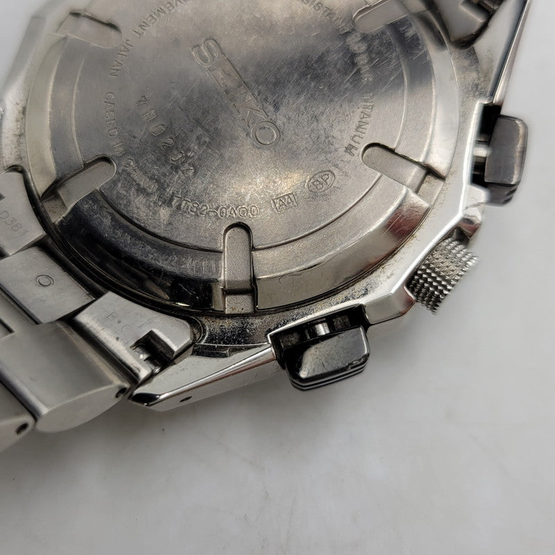 【中古品】【メンズ/レディース】 SEIKO セイコー 1/100SEC 7T82-0AC0 黒文字盤 クロノグラフ 腕時計 197-250629-as-09-izu カラー：シルバー×ブラック 万代Net店