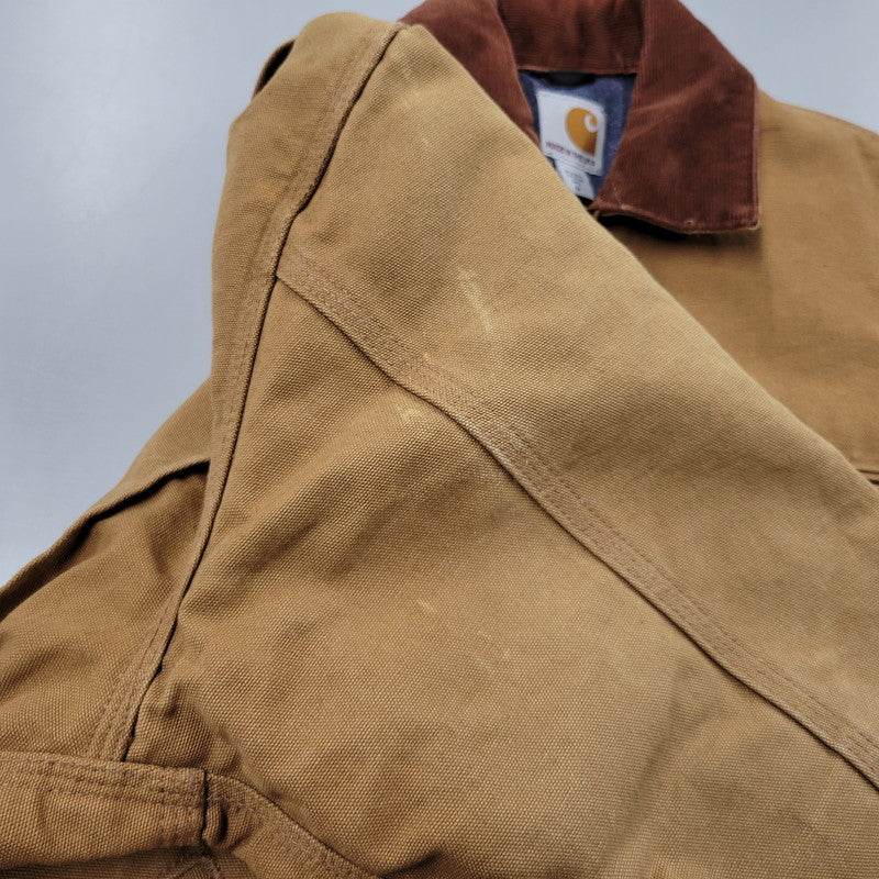 【中古品】【メンズ】 Carhartt カーハート HELMETS TO HARDHATS DETROIT DUCK CHORE JACKET J001-BRN デトロイト ダック チョア ジャケット USA製 アウター 146-250629-as-06-izu サイズ：M カラー：ブラウン 万代Net店