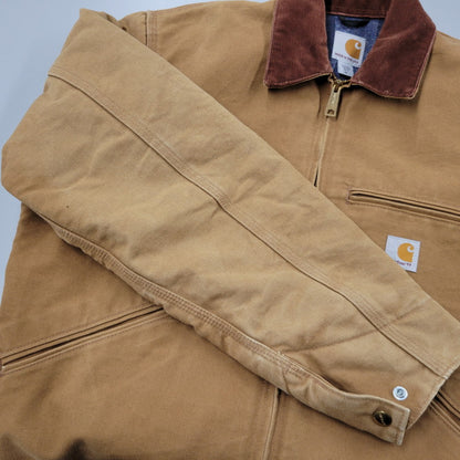 【中古品】【メンズ】 Carhartt カーハート HELMETS TO HARDHATS DETROIT DUCK CHORE JACKET J001-BRN デトロイト ダック チョア ジャケット USA製 アウター 146-250629-as-06-izu サイズ：M カラー：ブラウン 万代Net店