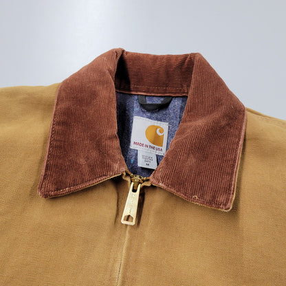 【中古品】【メンズ】 Carhartt カーハート HELMETS TO HARDHATS DETROIT DUCK CHORE JACKET J001-BRN デトロイト ダック チョア ジャケット USA製 アウター 146-250629-as-06-izu サイズ：M カラー：ブラウン 万代Net店
