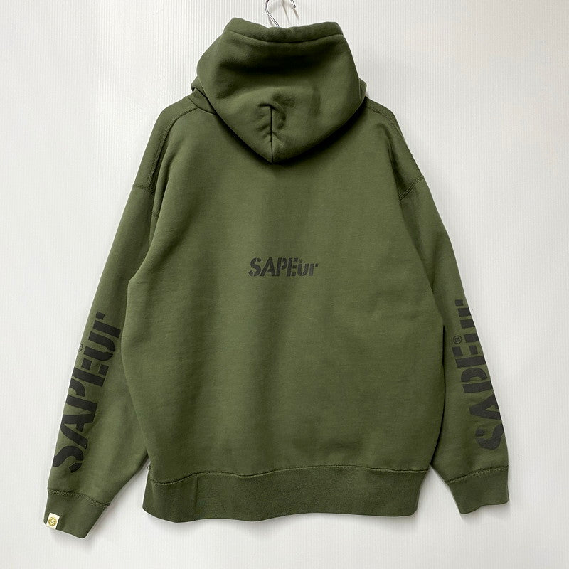 【中古品】【メンズ】 SAPEUR サプール REFLECTIVE LOGO HEAVY HOODED SWEATSHIRT リフレクティブロゴ ヘビーフーデッドスウェットシャツ トップス パーカー 長袖 142-250630-ma-03-izu サイズ：XL カラー：KHAKI 万代Net店
