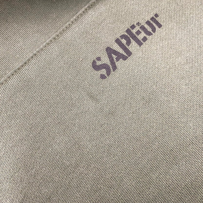 【中古品】【メンズ】 SAPEUR サプール REFLECTIVE LOGO HEAVY HOODED SWEATSHIRT リフレクティブロゴ ヘビーフーデッドスウェットシャツ トップス パーカー 長袖 142-250630-ma-03-izu サイズ：XL カラー：KHAKI 万代Net店