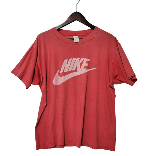 【現状渡し品】【メンズ】 OLD NIKE オールド ナイキ 両シングル 風車タグ 染み込みプリント LOGO SS TEE ロゴ Tシャツ 146-250715-rk-07-izu サイズ：不明 カラー：レッド系 万代Net店