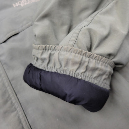 【現状渡し品】【メンズ】 ND01102 国内正規 MCMURDO PARKA マクマード パーカ トップス アウター 144-250718-ya-11-izu サイズ：L カラー：GRAY 万代Net店