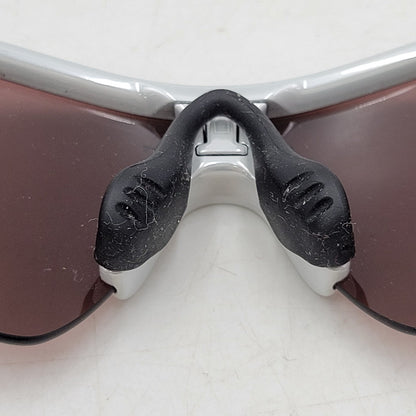 【中古品】【メンズ/レディース】 OAKLEY オークリー RADER SPORT SUNGLASSES 09-673J スポーツ サングラス 203-250724-as-08-izu カラー：シルバー×ブラック×レッド系 万代Net店