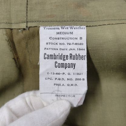 【現状渡し品】【メンズ】 U.S.NAVY ユーエスネイビー CAMBRIDGE RUBBER COMPANY N-1 RAIN DECK PANTS 72-T-8020 レイン デッキ パンツ 13スターボタン 157-250727-as-06-izu サイズ：M カラー：カーキ 万代Net店