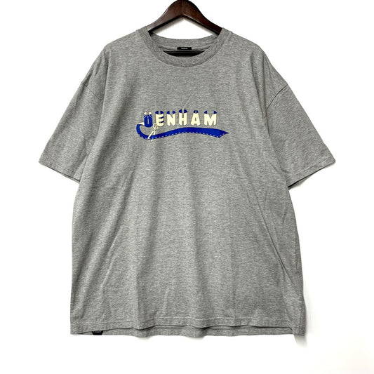 【中古品】【メンズ】 DENHAM デンハム FOLDED DENHAM TEE 27211-3-51002 フォールデッド デンハム Tシャツ 半袖 プリント トップス 141-250804-ay-13-izu サイズ：XL カラー：グレー 万代Net店