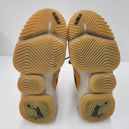 【中古品】【メンズ】 NIKE ナイキ × ATMOS アトモス LEBRON 16 LOW AC CD9471-800 レブロン 16 ロー AC スニーカー シューズ 靴 160-250801-as-19-izu サイズ：26.5cm カラー：KUMQUAT/KUMQUAT-BLACK 万代Net店