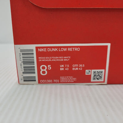 【中古品】【メンズ】 NIKE ナイキ DUNK LOW RETRO DD1391-701 ダンク ロー レトロ スニーカー シューズ 靴 160-250801-as-16-izu サイズ：26.5cm カラー：MIDAS GOLD/TOUGH RED-WHITE 万代Net店
