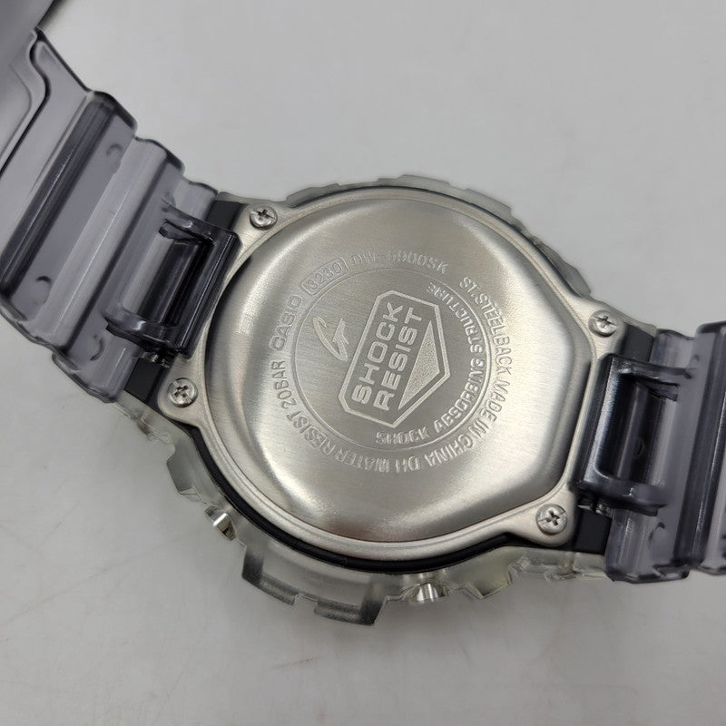 【中古美品】【メンズ/レディース】 G-SHOCK ジーショック DW-6900SK-1 腕時計 時計 199-260526-kh-19-izu サイズ：53.2 × 50 × 18.7 mm カラー：ブラック×クリア 万代Net店