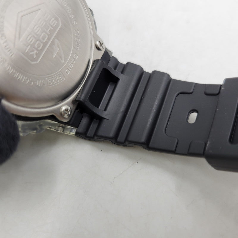 【中古美品】【メンズ/レディース】 G-SHOCK ジーショック DW-5600SKC-1 腕時計 199-260527-as-14-izu サイズ：48.9 × 42.8 × 13.4 mm カラー：クリア×ブラック 万代Net店