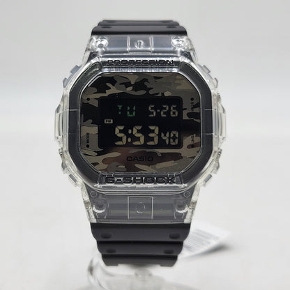 【中古美品】【メンズ/レディース】 G-SHOCK ジーショック DW-5600SKC-1 腕時計 199-260527-as-14-izu サイズ：48.9 × 42.8 × 13.4 mm カラー：クリア×ブラック 万代Net店