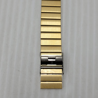 【中古美品】【メンズ/レディース】 A700WG-9A 腕時計 ウォッチ 199-260101-as-02-izu カラー：ゴールド 万代Net店