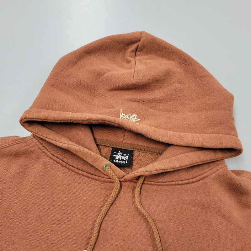 【中古品】【メンズ】 OLD STUSSY オールドステューシー 中国製 00S ENGLISH LETTERS HEAVY WEIGHT HOODIE 00年代 イングリッシュレターズ ヘビーウェイトフーディー トップス パーカー 長袖 142-250803-ma-17-izu サイズ：XL カラー：BROWN 万代Net店