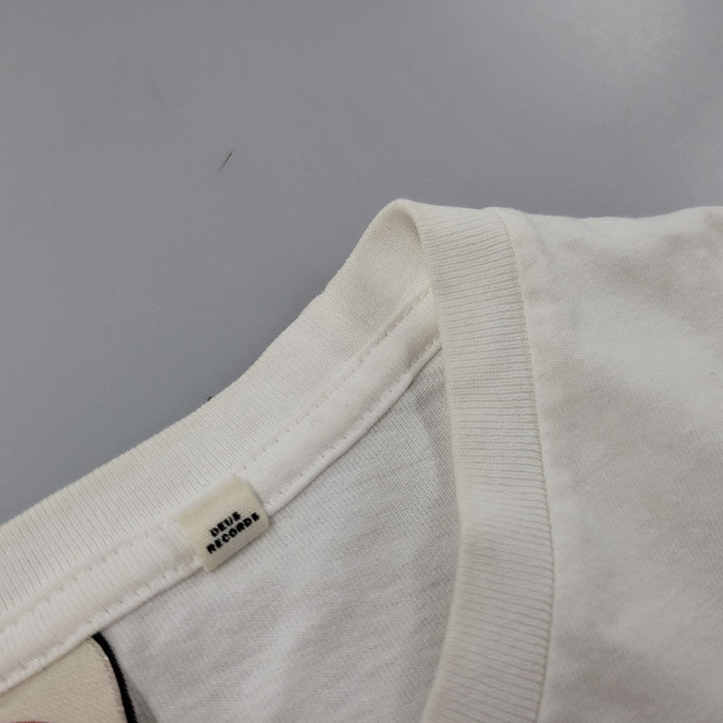 【中古品】【メンズ】 DEUS EX MACHINA デウス・エクス・マキナ RECORDS LS TEE Tシャツ トップス 長袖 ロンT 142-250805-rk-11-izu サイズ：M カラー：ホワイト 万代Net店