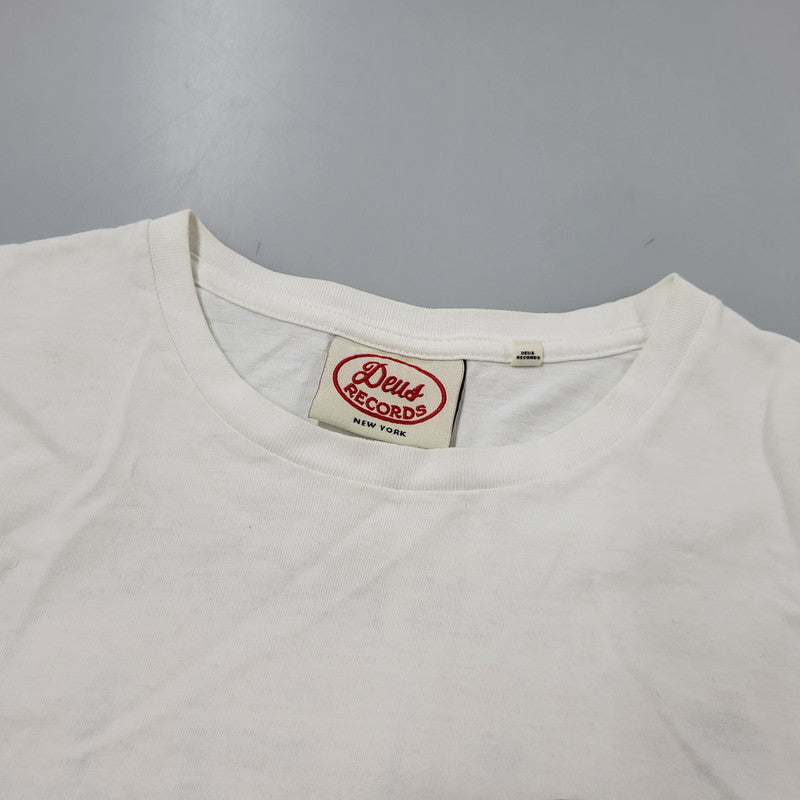 【中古品】【メンズ】 DEUS EX MACHINA デウス・エクス・マキナ RECORDS LS TEE Tシャツ トップス 長袖 ロンT 142-250805-rk-11-izu サイズ：M カラー：ホワイト 万代Net店