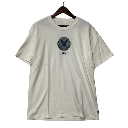 【中古品】【メンズ】 NIKE SB ナイキエスビー × YUTO HORIGOME 堀米雄斗 SKATEBOARD TEE FN0670-101 スケートボード Tシャツ 半袖 トップス 148-250807-as-29-izu サイズ：S カラー：ホワイト系 万代Net店