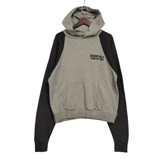 【中古品】【メンズ】 FOG ESSENTIALS フィアオブゴッド エッセンシャルズ RAGLAN SLEEVE HODDED SWEATSHIRT ラグランスリーブフーデッドスウェットシャツ トップス パーカー 長袖 142-250804-ma-02-izu サイズ：14/16 カラー：GRAY 万代Net店