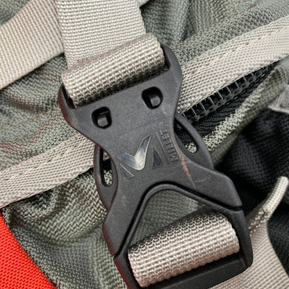 【中古品】【メンズ/レディース】 MILLET ミレー MIS0113 SAAS FEEEVO 40S BACKPACK カバン リュック リュックサック バックパック 188-250807-rk-03-izu カラー：レッド×ブラック×グレー 万代Net店