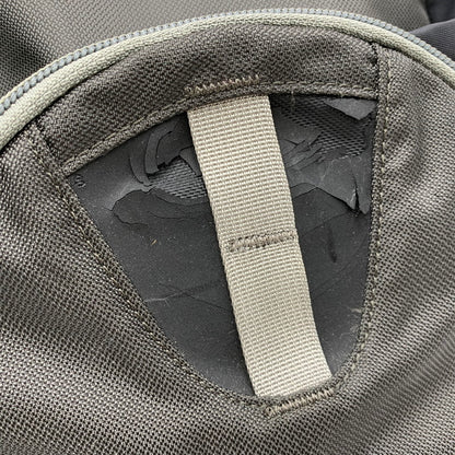 【中古品】【メンズ/レディース】 mont-bell モンベル GALENA PACK 20 BACKPACK カバン ガレナパック リュック リュックサック バックパック 188-250807-rk-02-izu カラー：ブラック×チャコール 万代Net店