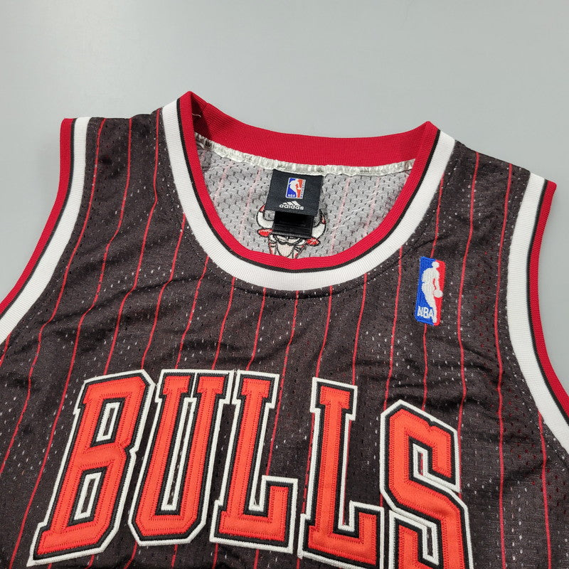 【中古品】【メンズ】 adidas アディダス BULLS GAME SHIRT 7995A 06 ブルズ ゲームシャツ トップス 146-250808-as-35-izu サイズ：XL カラー：マルチカラー 万代Net店