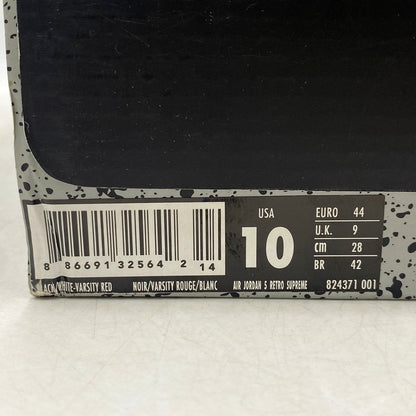 【中古品】【メンズ】 NIKE ナイキ × SUPREME シュプリーム AIR JORDAN 5 RETRO SUPREME 824371-001 エア ジョーダン 5 レトロ スニーカー シューズ 靴 160-250805-ay-02-izu サイズ：28cm カラー：BLACK/WHITE-VARSITY RED 万代Net店