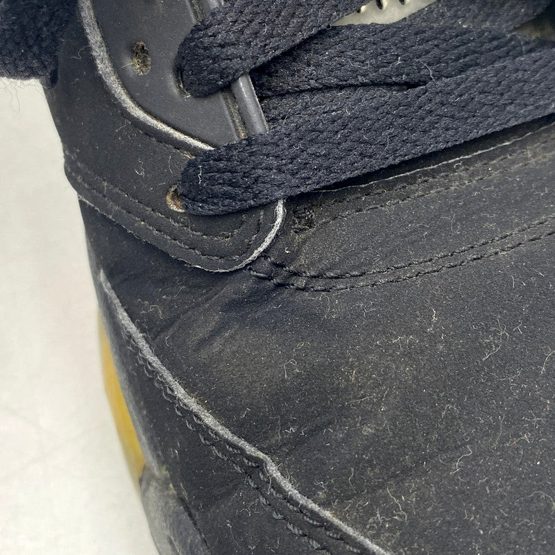 【中古品】【メンズ】 NIKE ナイキ × SUPREME シュプリーム AIR JORDAN 5 RETRO SUPREME 824371-001 エア ジョーダン 5 レトロ スニーカー シューズ 靴 160-250805-ay-02-izu サイズ：28cm カラー：BLACK/WHITE-VARSITY RED 万代Net店