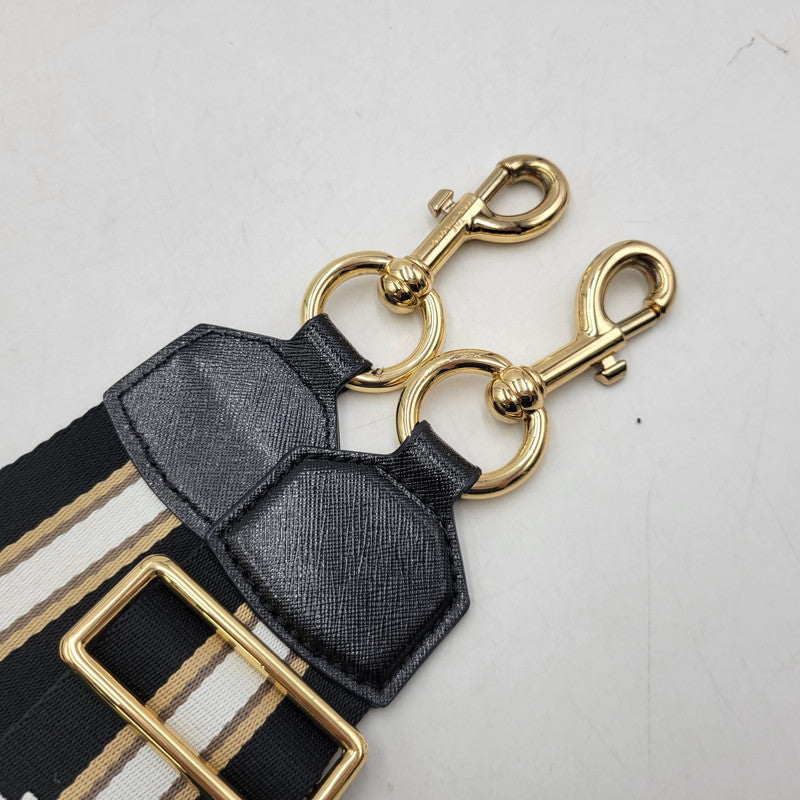 【中古品】【レディース】 MARC JACOBS マークジェイコブス THE SNAPSHOT SHOULDER BAG M0012007 スナップショット ショルダーバッグ カバン 鞄 188-250807-as-14-izu カラー：クリーム系×ブラック 万代Net店