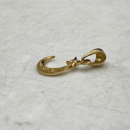 【中古品】【メンズ/レディース】 AVALANCHE アヴァランチ 10K MOON＆STAR DIAMOND PENDANT TOP ムーン＆スター ダイヤモンド ペンダント トップ 月 星 ネックレス トップ アクセサリー 192-250810-ay-12-izu カラー：イエローゴールド 万代Net店