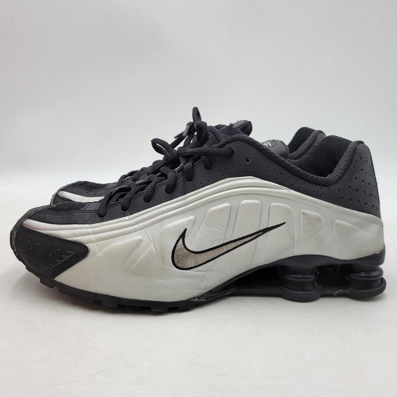 【中古品】【メンズ】 NIKE ナイキ SHOX R4 104265-045 ショックス R4 スニーカー シューズ 靴 160-250811-as-07-izu サイズ：28.5cm カラー：BLACK/BLACK-METALIC SILVER 万代Net店