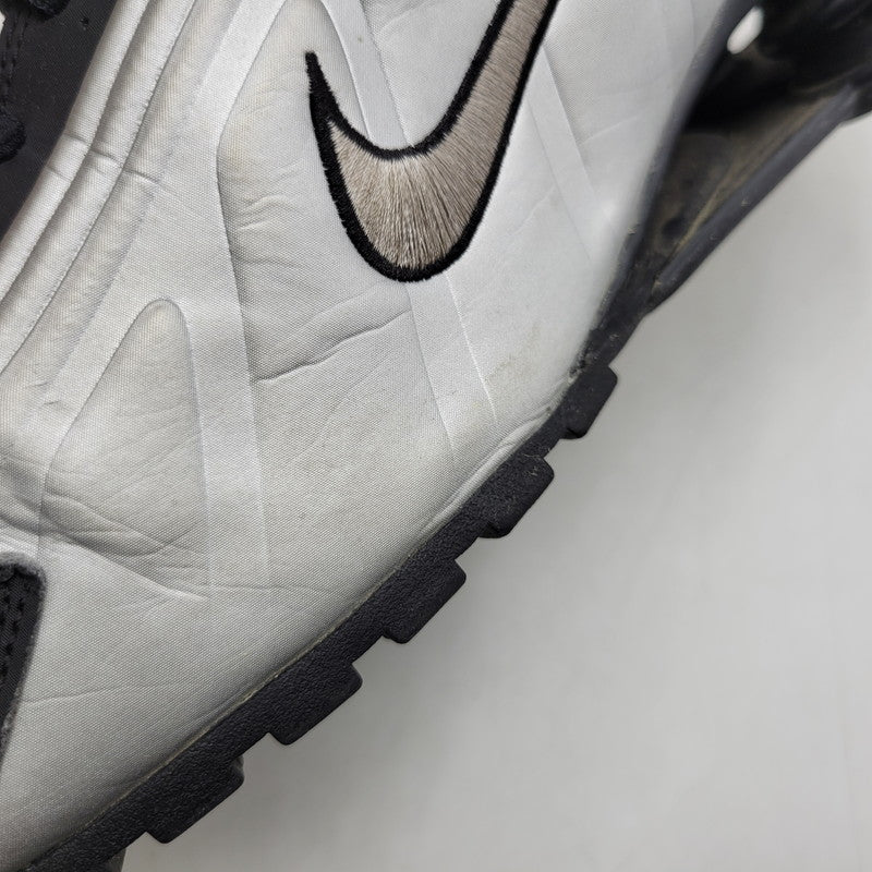 【中古品】【メンズ】 NIKE ナイキ SHOX R4 104265-045 ショックス R4 スニーカー シューズ 靴 160-250811-as-07-izu サイズ：28.5cm カラー：BLACK/BLACK-METALIC SILVER 万代Net店