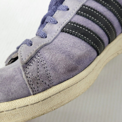 【中古品】【メンズ】 × X-LARGE エクストララージ CAMPUS 80s GW3247 キャンパス 80s スニーカー シューズ 靴 161-250812-as-10-izu サイズ：28cm カラー：ORBIT VIOLET/CORE BLACK/CHALK WHITE 万代Net店