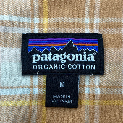【中古品】【メンズ】 patagonia パタゴニア CHECK LS SHIRT 42410SP22 チェック ロングスリーブ シャツ 長袖 トップス 144-250817-as-11-izu サイズ：M カラー：オレンジ系 万代Net店