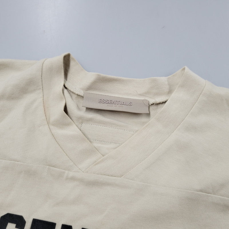 【中古品】【メンズ】 FOG ESSENTIALS FOOTBALL エフオージー エッセンシャルズ T-SHIRT Tシャツ トップス 142-250817-rk-19-izu サイズ：XXS カラー：ベージュ 万代Net店