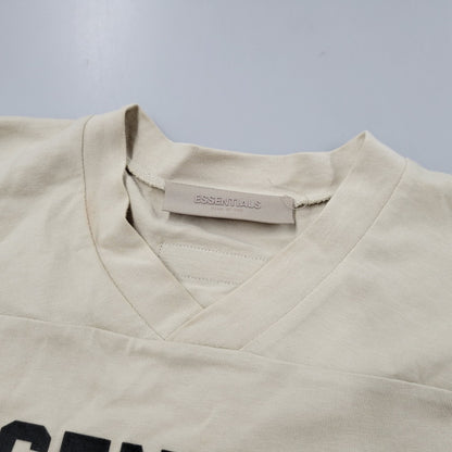 【中古品】【メンズ】 FOG ESSENTIALS FOOTBALL エフオージー エッセンシャルズ T-SHIRT Tシャツ トップス 142-250817-rk-19-izu サイズ：XXS カラー：ベージュ 万代Net店