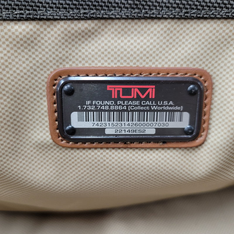 【中古品】【メンズ/レディース】 TUMI トゥミ SMALL SOFT TRAVEL SATCHEL 022149ES2 スモール ソフト トラベル サチェル バッグ カバン 鞄 188-250814-as-09-izu カラー：ブラウン 万代Net店