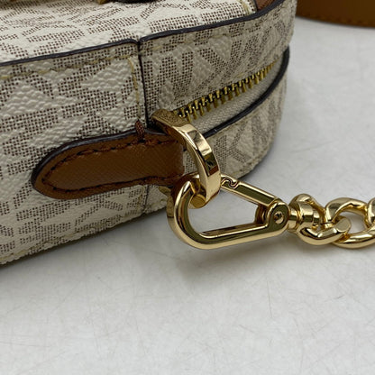 【中古品】【レディース】 Michael Kors マイケルコース 35S1GTTC9B JET SET LARGE LOGO CROSSBODY BAG ジェットセットラージロゴクロスボディバッグ 鞄 カバン ショルダーバッグ 188-250827-ma-20-izu カラー：ホワイト系×ブラウン 万代Net店