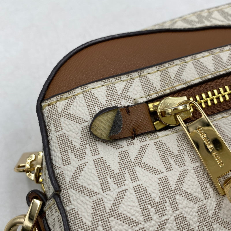 【中古品】【レディース】 Michael Kors マイケルコース 35S1GTTC9B JET SET LARGE LOGO CROSSBODY BAG ジェットセットラージロゴクロスボディバッグ 鞄 カバン ショルダーバッグ 188-250827-ma-20-izu カラー：ホワイト系×ブラウン 万代Net店