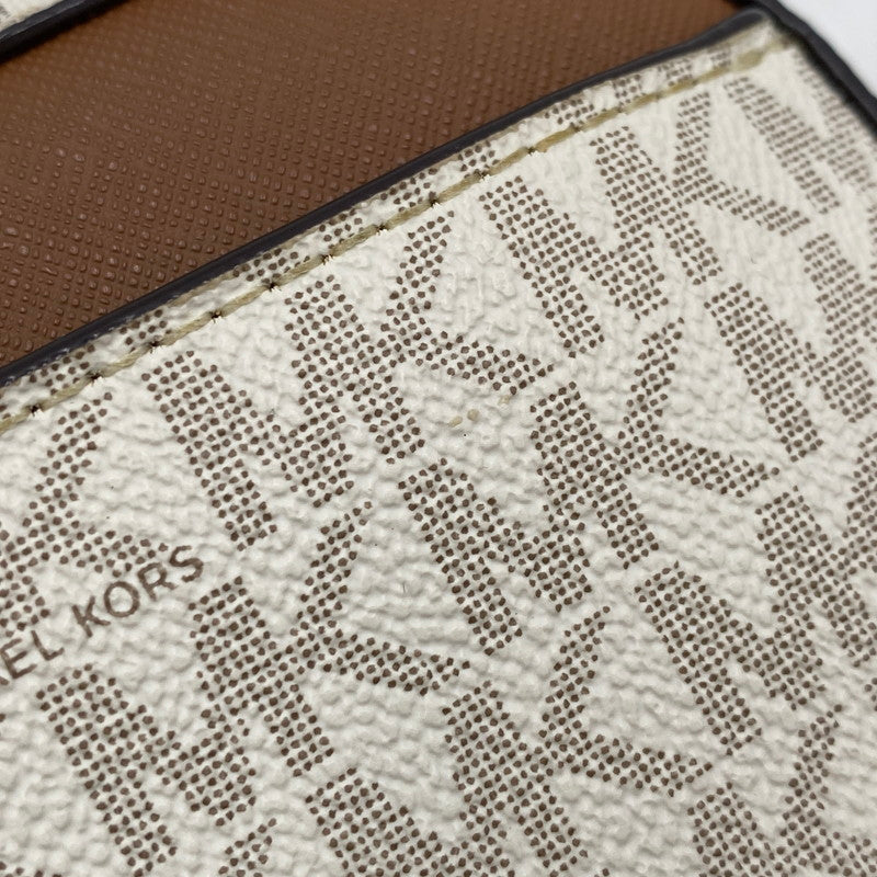 【中古品】【レディース】 Michael Kors マイケルコース 35S1GTTC9B JET SET LARGE LOGO CROSSBODY BAG ジェットセットラージロゴクロスボディバッグ 鞄 カバン ショルダーバッグ 188-250827-ma-20-izu カラー：ホワイト系×ブラウン 万代Net店