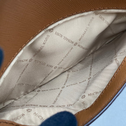 【中古品】【レディース】 Michael Kors マイケルコース 35S1GTTC9B JET SET LARGE LOGO CROSSBODY BAG ジェットセットラージロゴクロスボディバッグ 鞄 カバン ショルダーバッグ 188-250827-ma-20-izu カラー：ホワイト系×ブラウン 万代Net店