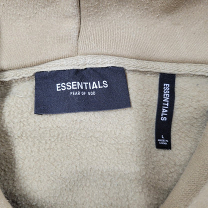 【中古品】【メンズ】 FOG ESSENTIALS エフオージーエッセンシャルズ BACK REFLECTOR LOGO HOODED SWEATSHIRT バック リフレクター ロゴ フーデッド スウェットシャツ パーカー 長袖 トップス 142-250905-as-27-izu サイズ：L カラー：ベージュ 万代Net店