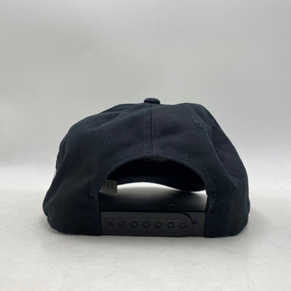 【中古品】【メンズ/レディース】 STUSSY ステューシー 1311061 LOW PRO CHENILLE S SNAPBACK ロー プロ シェニール エス スナップバック 帽子 キャップ 服飾雑貨 185-250825-ma-11-izu サイズ：OFSA カラー：BLACK 万代Net店