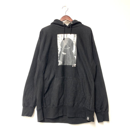 【中古品】【メンズ】 FAT エフエーティー J.R. MASKMAN HOODED SWEATSHIRT F32110-SW05-AB フーデッド スウェットシャツ パーカー 長袖 トップス 142-250901-as-26-izu サイズ：FAT カラー：ブラック 万代Net店