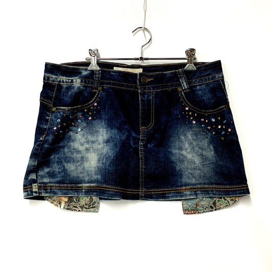 【中古品】【レディース】 ED HARDY エドハーディ ROSE EMBROIDERY STUDS LOGO DENIM SKIRT 001-084762 ロゴ デニム スカート 168-250905-as-13-izu サイズ：15/16 カラー：インディゴ 万代Net店