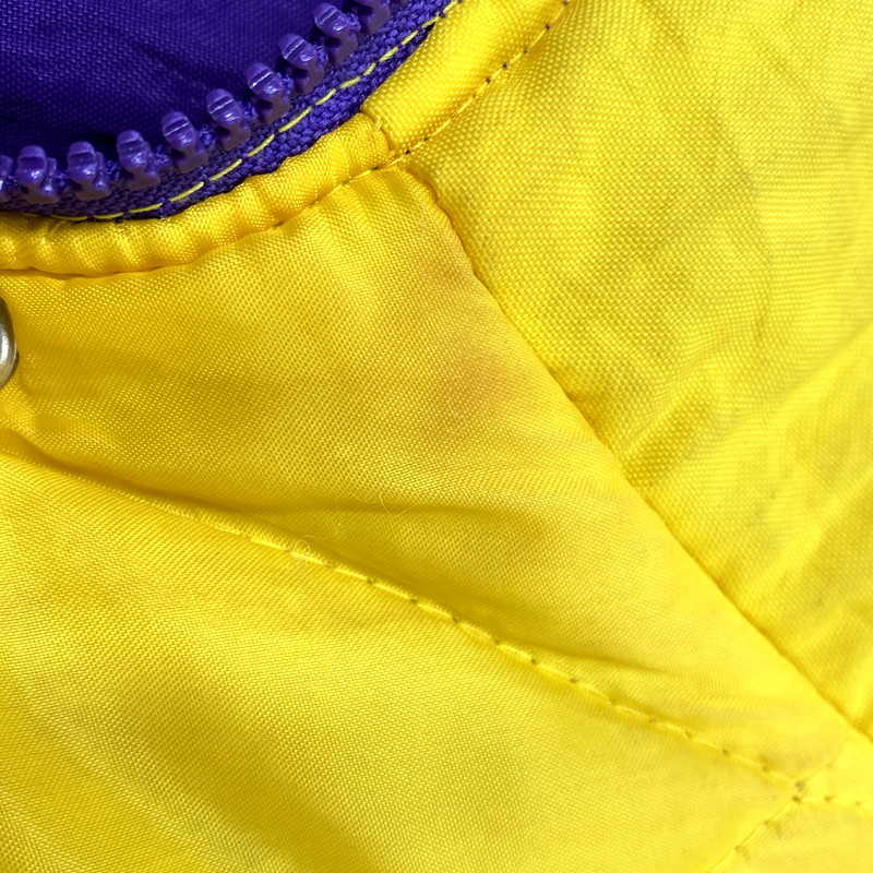 【現状渡し品】【メンズ】 STARTER NFL スターター NFL 韓国製 MINNESOTA VIKINGS ミネソタ バイキングス NYLON PUFFER JACKET ナイロン パファージャケット トップス アウター 146-250828-ya-04-izu サイズ：Ｌ カラー：パープル 万代Net店