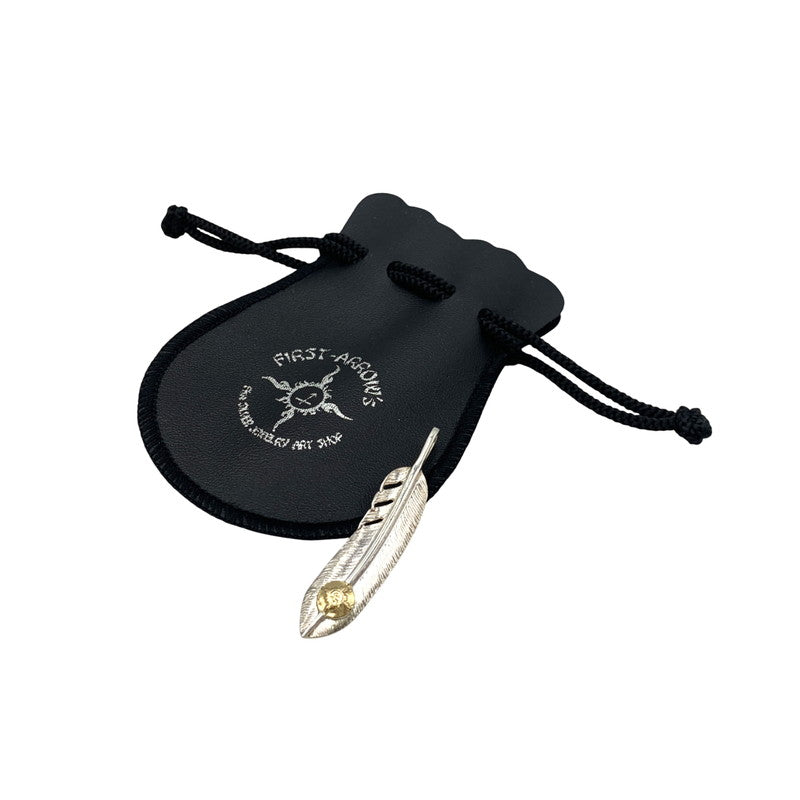 【中古品】【メンズ】 FIRST ARROWS ファーストアローズ MEDIUM FEATHER WITH K18 LEFT ミディアムフェザーウィズ レフト アクセサリー ペンダントトップ 小物 191-250827-ma-08-izu カラー：シルバー 万代Net店